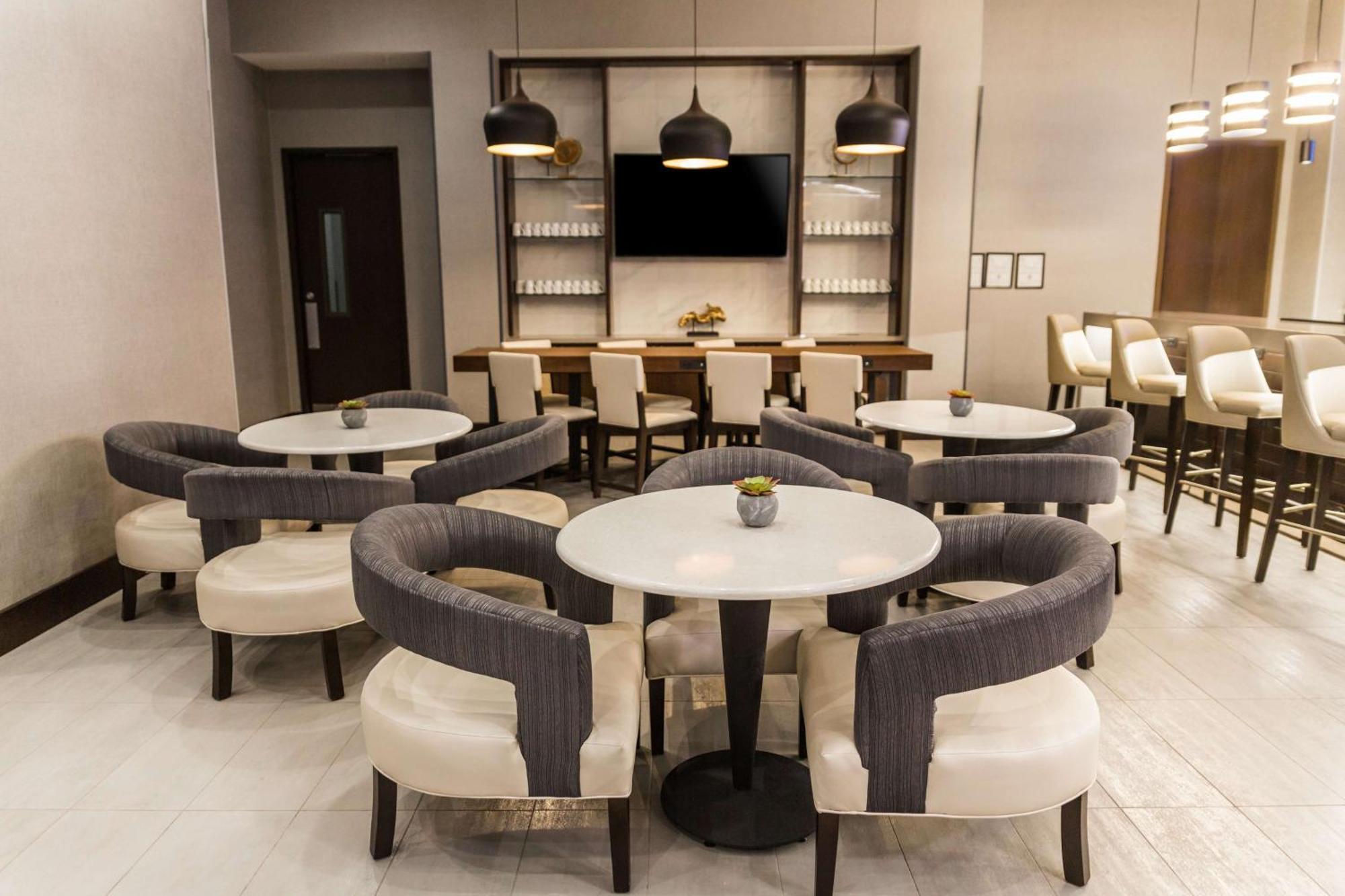 Hyatt Place Greenville Downtown Buitenkant foto